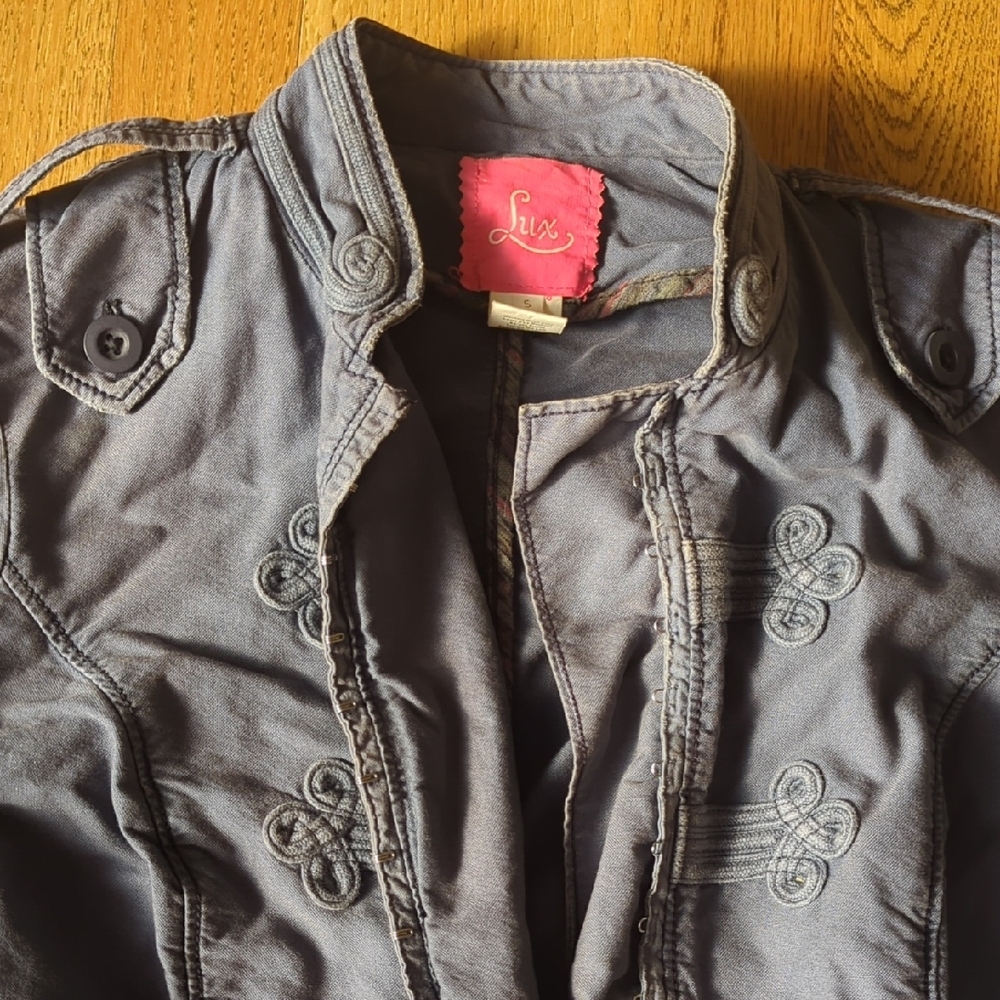 Band Jacket - Picture 2 of 10